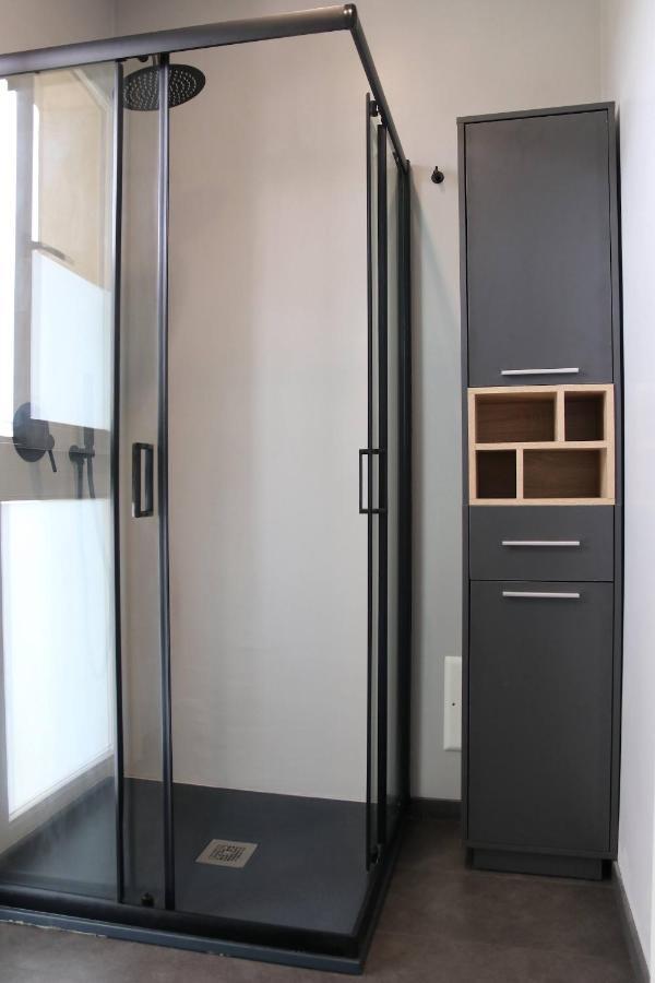 Luxury Pure! Bazzoni 2-Room Suite, Fully Equipped オルビア エクステリア 写真