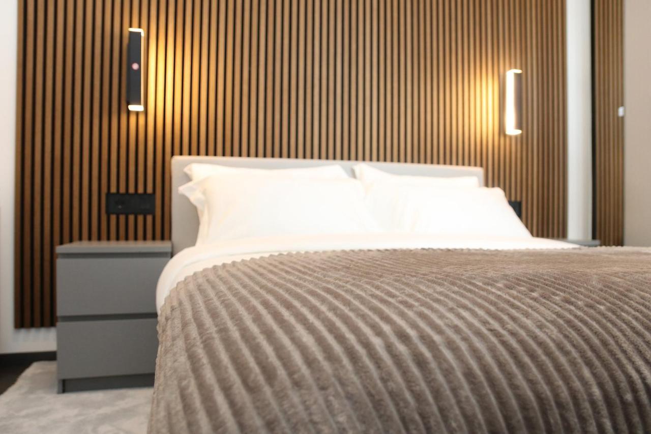 Luxury Pure! Bazzoni 2-Room Suite, Fully Equipped オルビア エクステリア 写真
