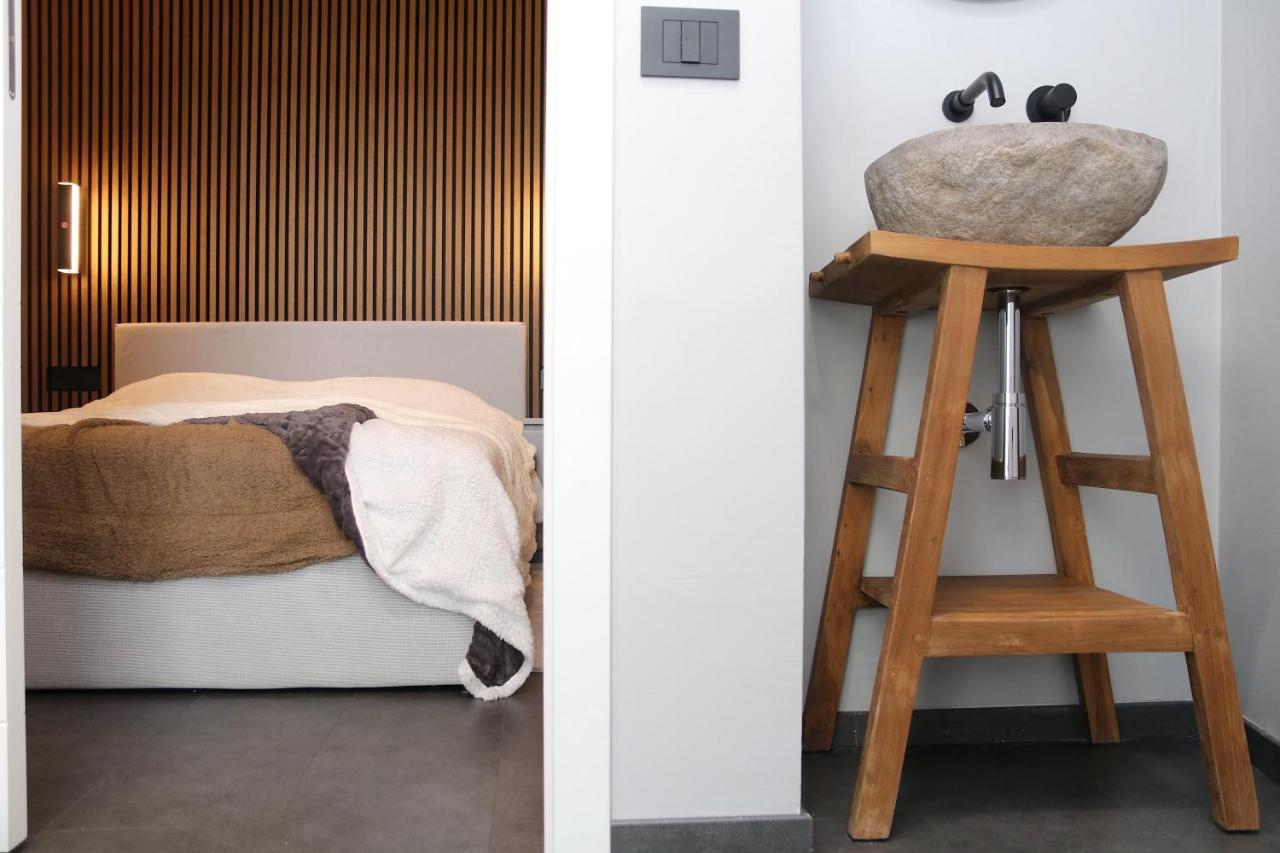 Luxury Pure! Bazzoni 2-Room Suite, Fully Equipped オルビア エクステリア 写真